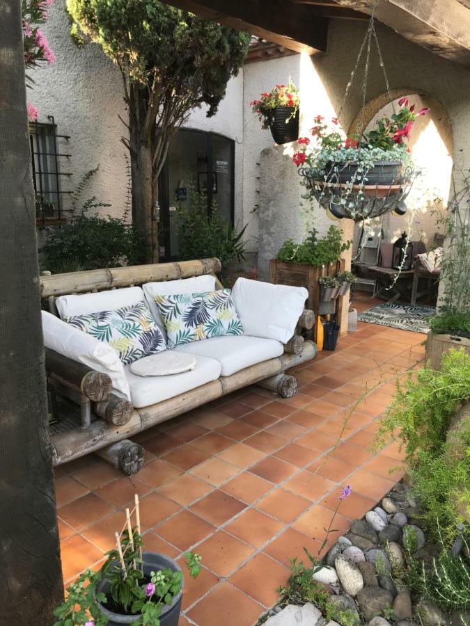 Le Jardin De La Cite Bed & Breakfast Carcassonne Luaran gambar