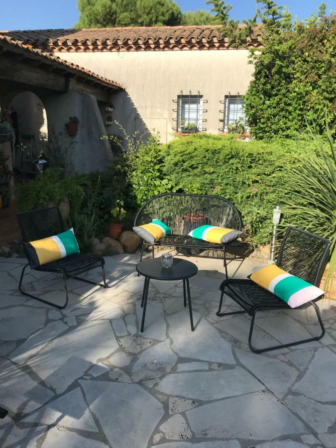 Le Jardin De La Cite Bed & Breakfast Carcassonne Luaran gambar