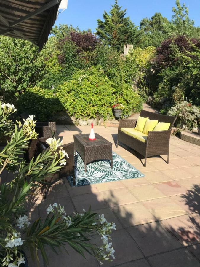Le Jardin De La Cite Bed & Breakfast Carcassonne Luaran gambar